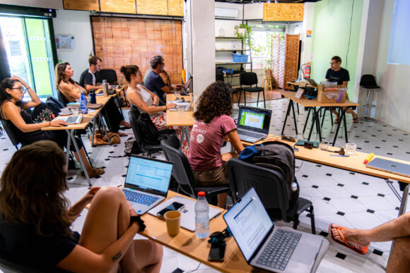 BRIDGES x DATA TERRA schools: a first edition in Réunion in December 2025